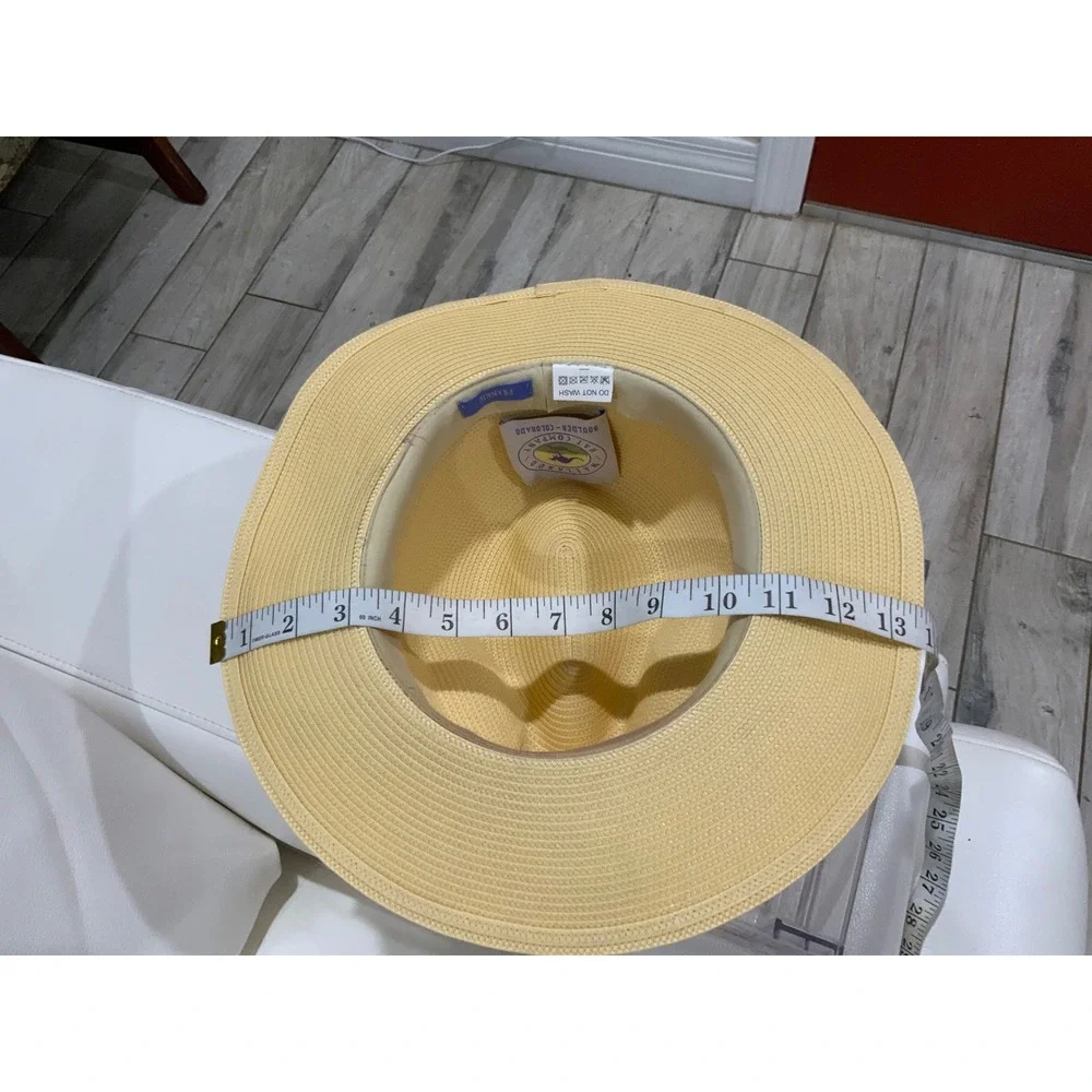 Wallaroo Hat Company Frankie Fedora Straw Sun Hat Natural Brown Band Packable